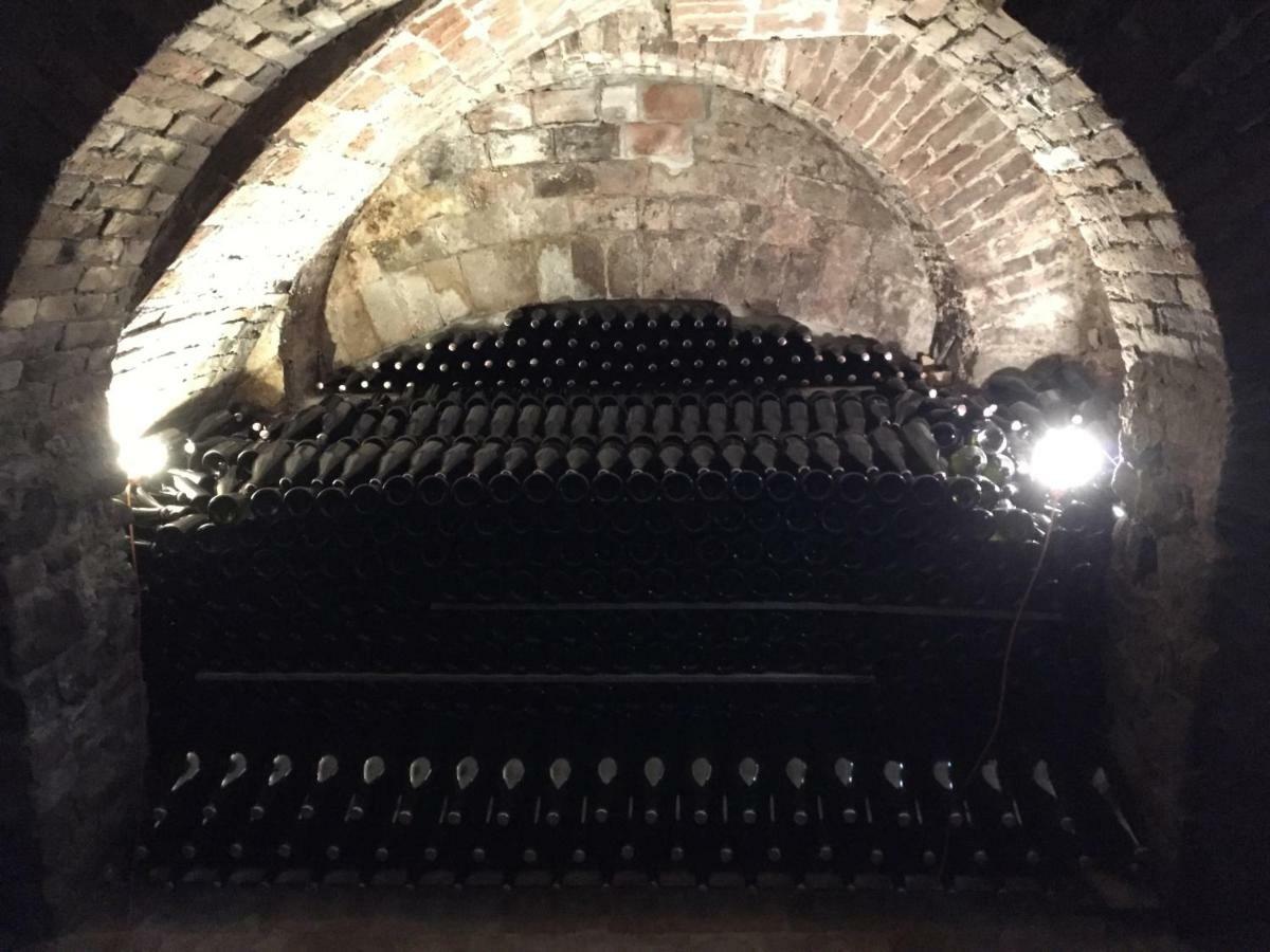 Cascina Maina Villa Diano dʼAlba Екстериор снимка